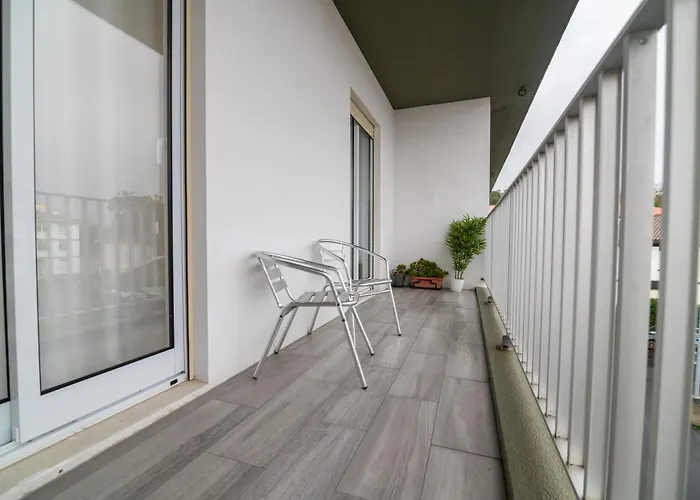 Green Island City Apartment *