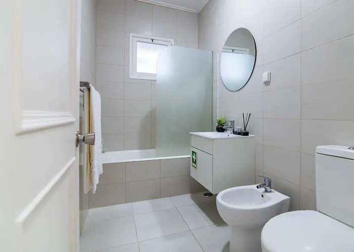 Island * Ponta Delgada